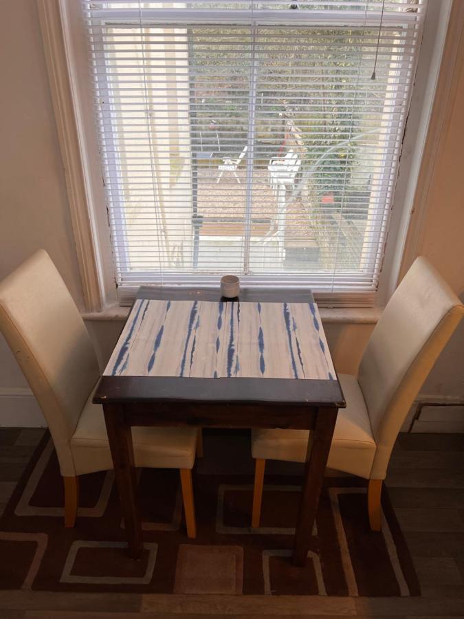 Lovely - 1 Bedroom Flat In Hastings Town Centre Exterior photo